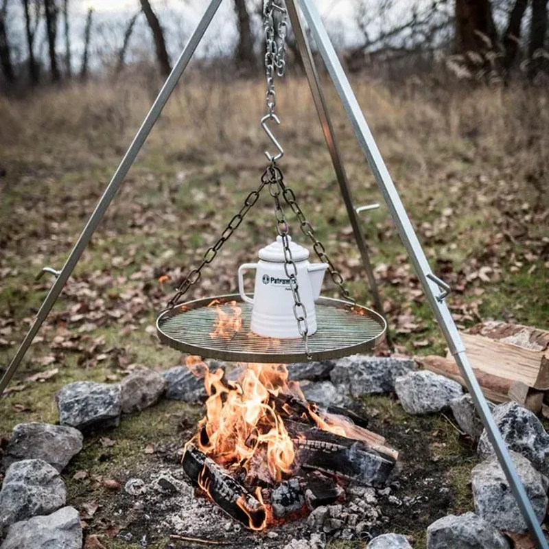 Bushcraft Campfire Cooking Tripod Kit with Grill